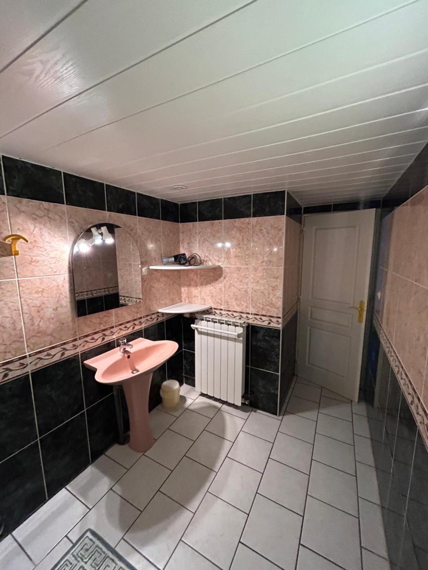 Вилла La Fermette - Calme - Wifi - Plain Pied Favieres  Экстерьер фото